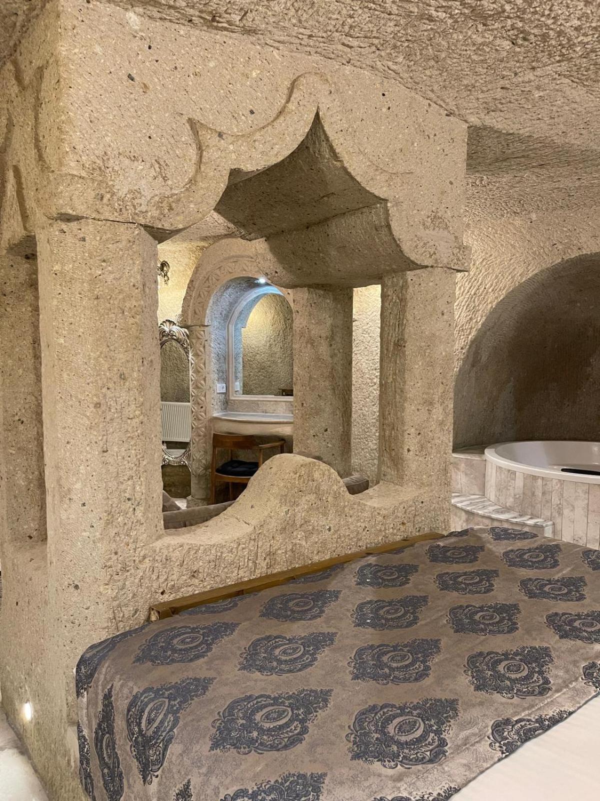 Cappadocia Empire Cave Hotel Γκόρεμε Εξωτερικό φωτογραφία