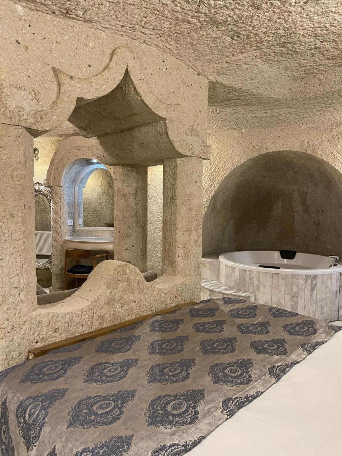 Cappadocia Empire Cave Hotel Γκόρεμε Εξωτερικό φωτογραφία